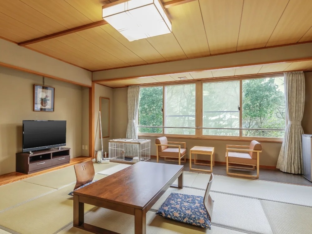 和室10畳【客室一例】